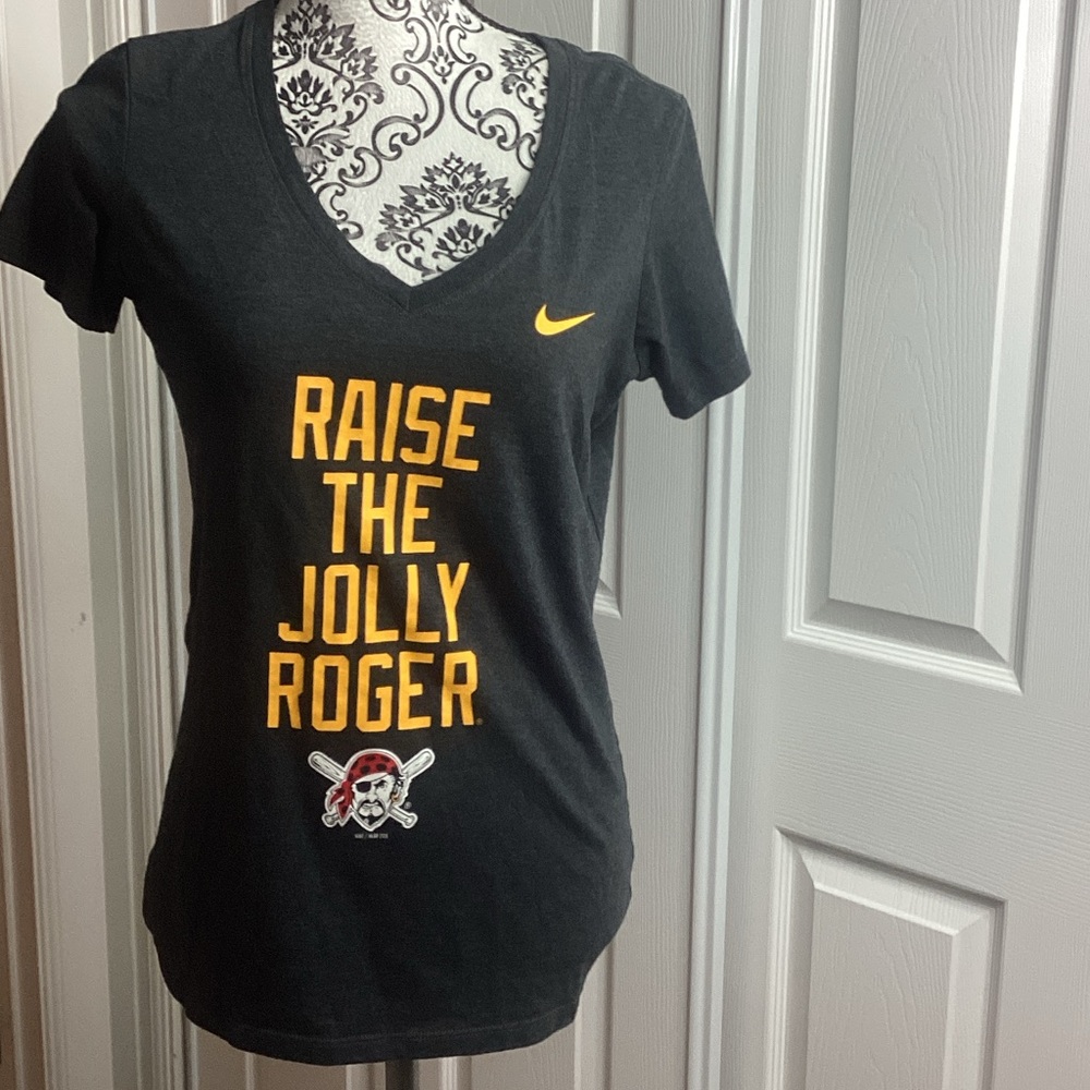 Nike Black Yellow Pittsburgh Pirates Jolly Roger V-Neck Tee Slim Fit M